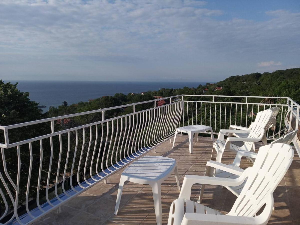 Simada Blue Guesthouse Golden Sands Eksteriør billede